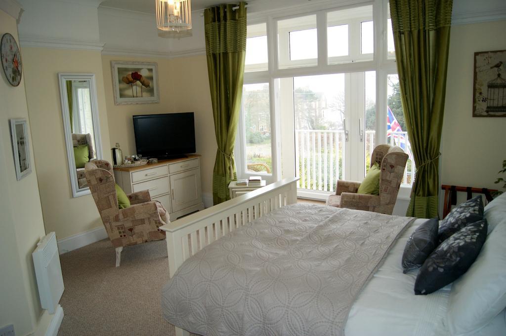 Sunset Guest House Hunstanton Rom bilde A bedroom at the hotel