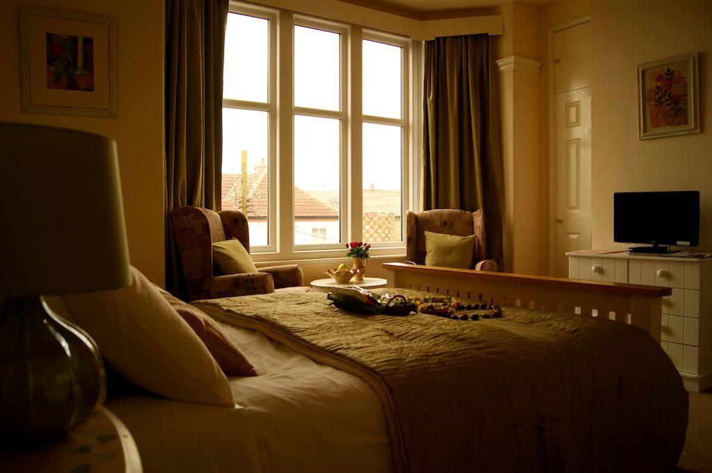 Sunset Guest House Hunstanton Rom bilde A bedroom at the hotel