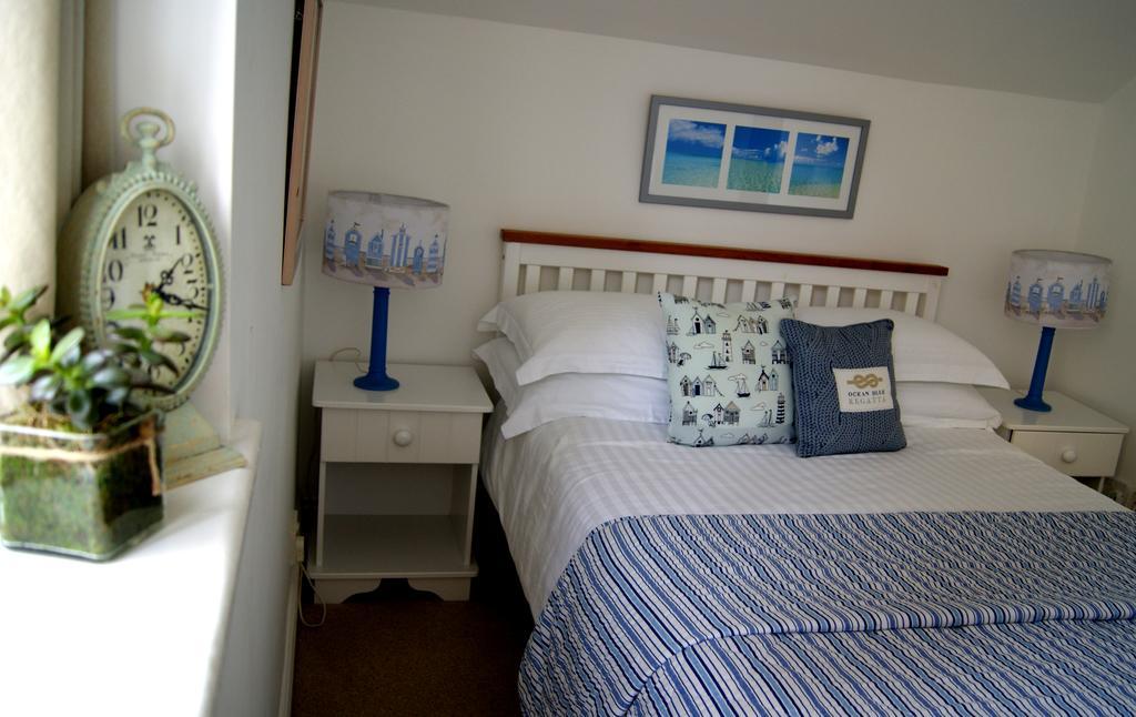 Sunset Guest House Hunstanton Eksteriør bilde The bedroom at The Old Post Office