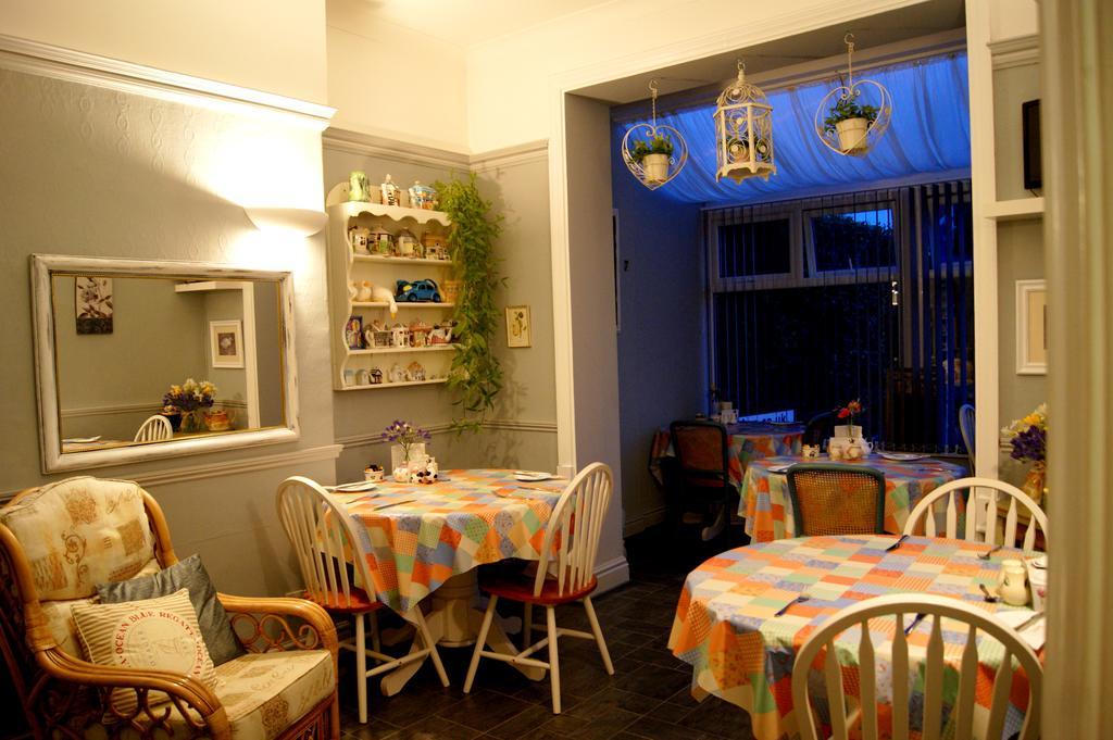 Sunset Guest House Hunstanton Eksteriør bilde The interior of a typical tearoom