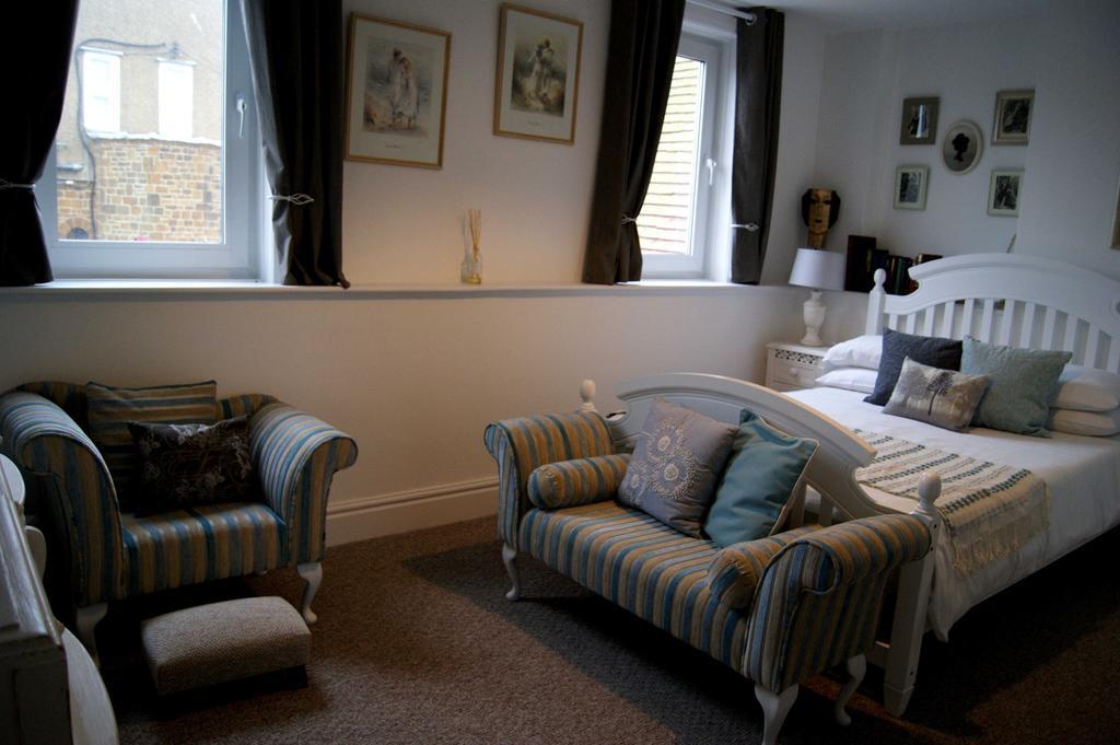 Sunset Guest House Hunstanton Eksteriør bilde A room at the hotel
